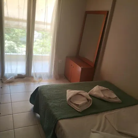 Epanomi Apartments דירה *