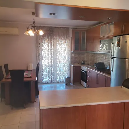 Epanomi Apartments *