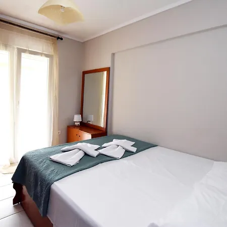 Epanomi Apartments אפאנומי