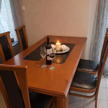 Epanomi Apartments *
