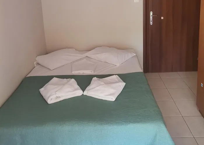 Epanomi Apartments 公寓 埃帕诺米